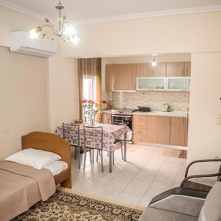 Savvas Appartement Nea Plagia Buitenkant foto